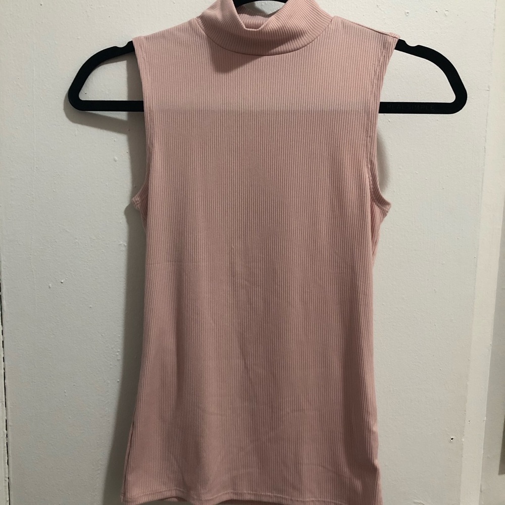 Turtleneck tank top academia vibes